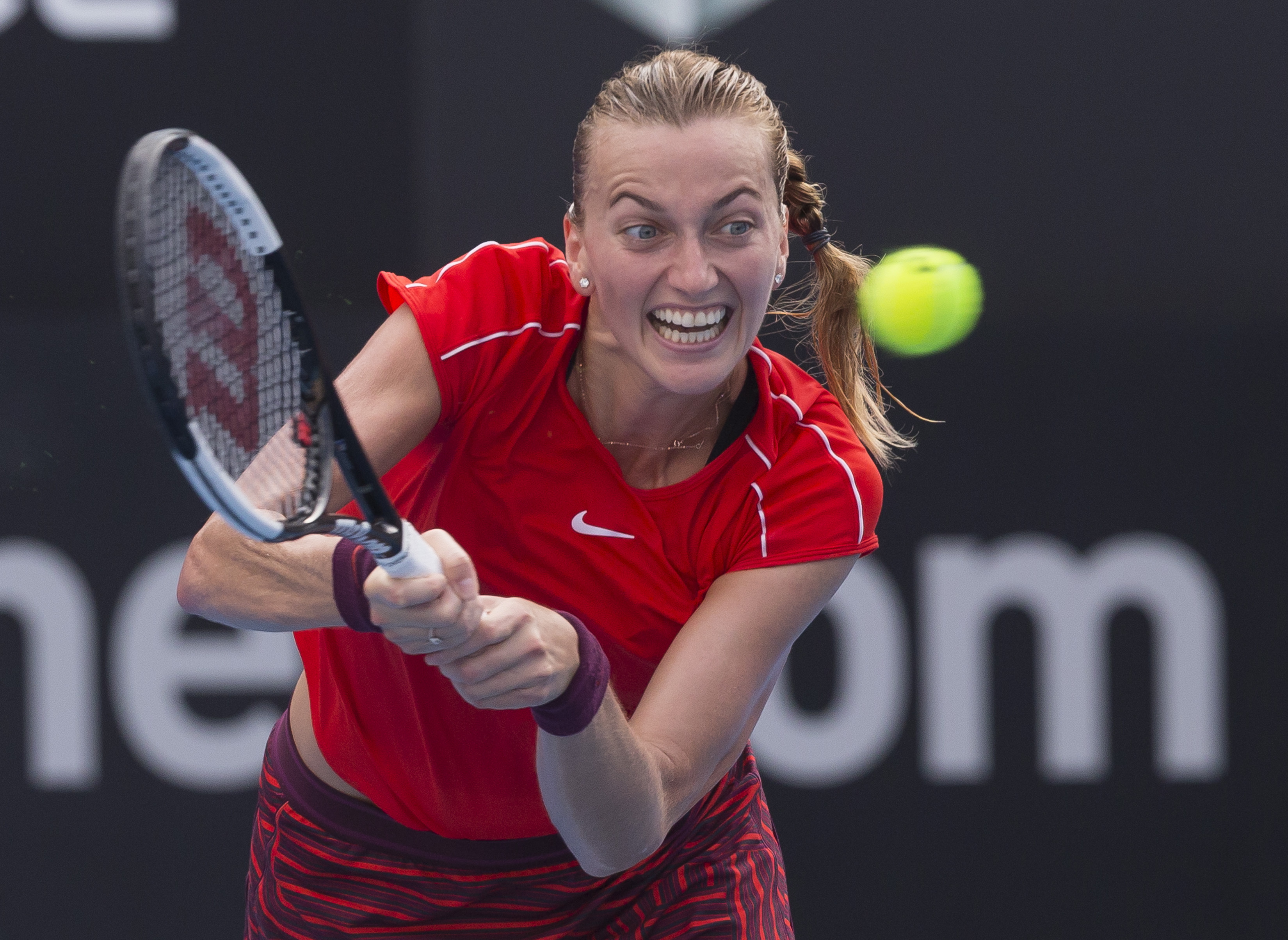 九游游戏平台-包含科维托娃重要时刻重返赛场，美国队带队取胜！的词条